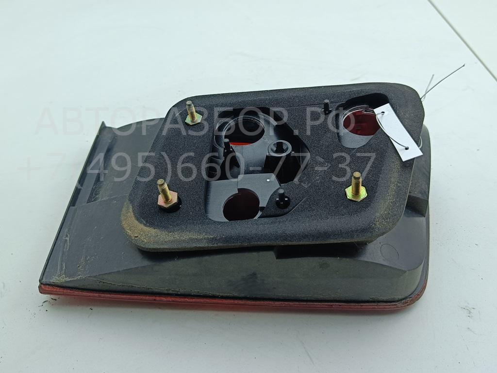 Фонарь задний внутренний правый