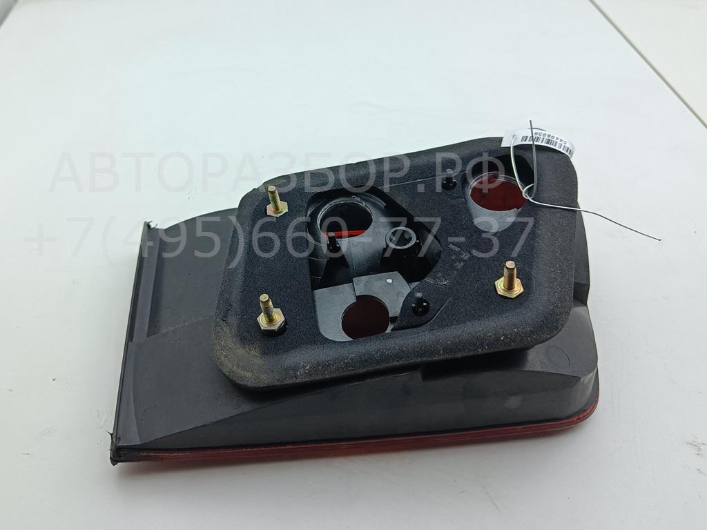 Фонарь задний внутренний левый