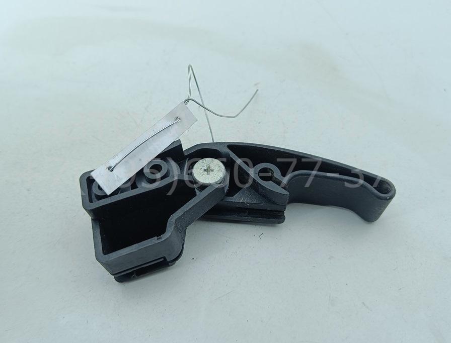 Ручка открывания капота