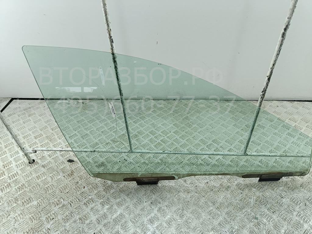 Стекло двери передней правой