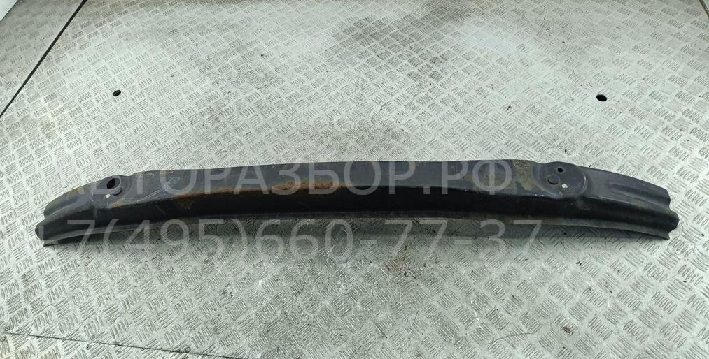 Усилитель переднего бампера