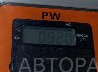 Петля двери