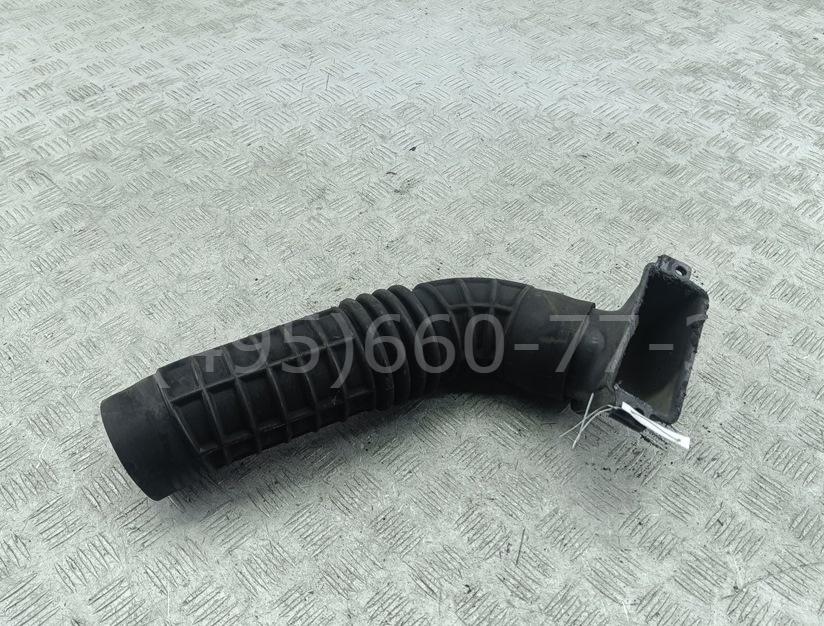 Патрубок воздушного фильтра