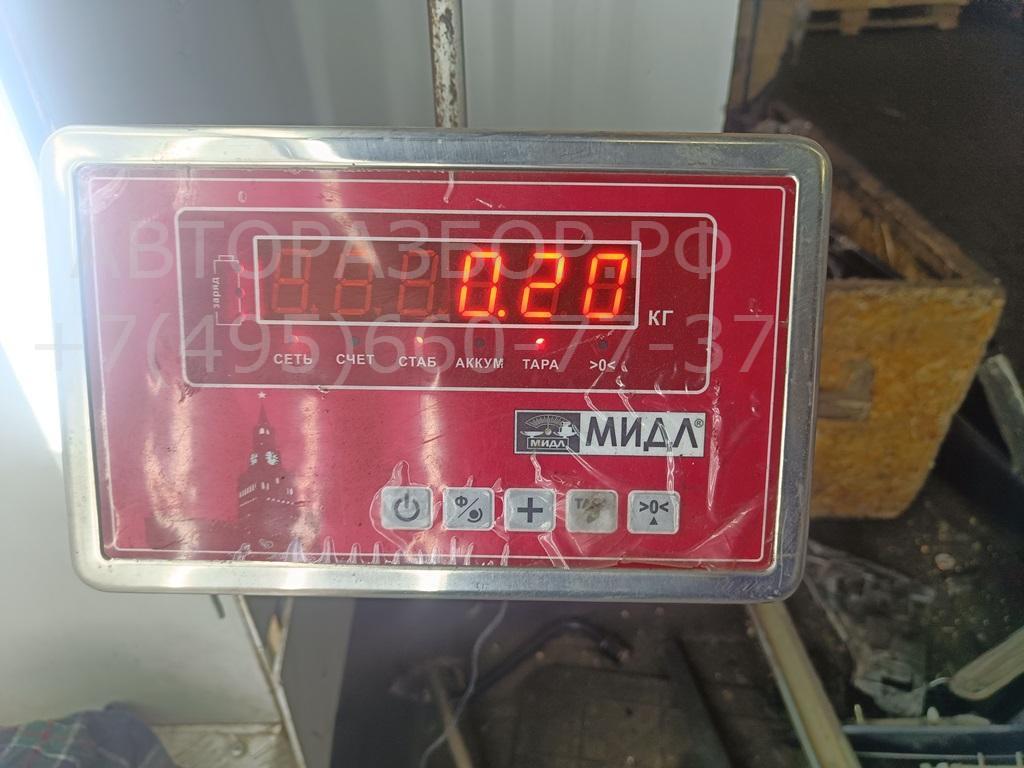 Молдинг двери передней левой