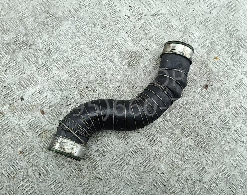 Патрубок интеркулера