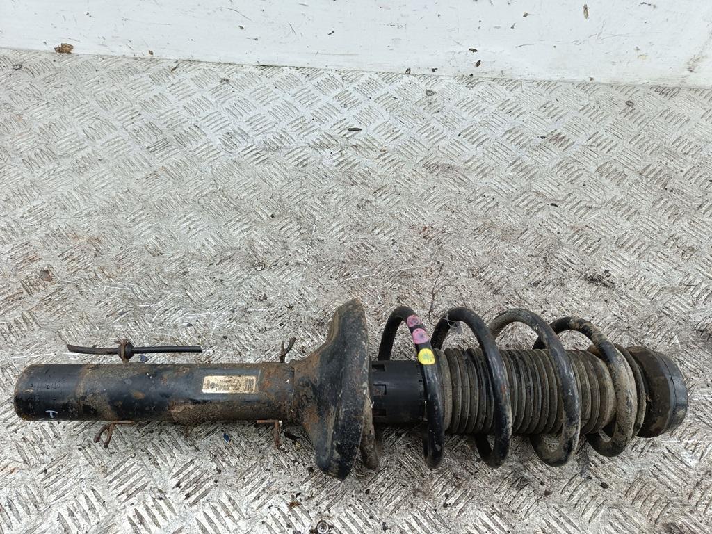Амортизатор передний правый