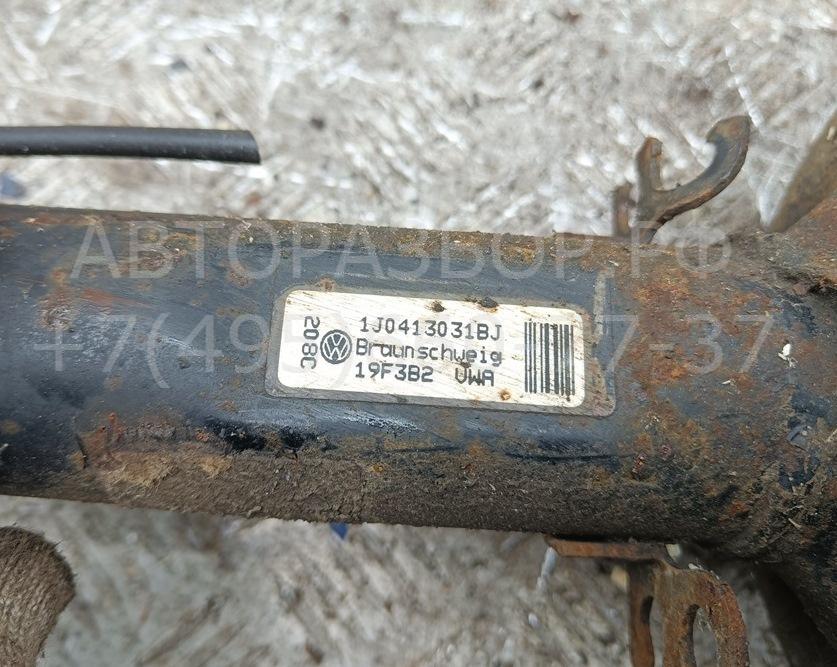 Амортизатор передний правый