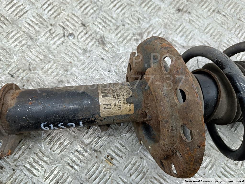 Амортизатор передний левый