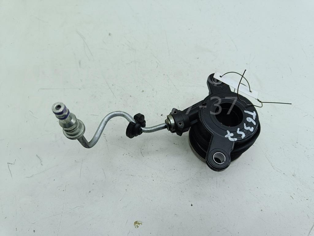 Цилиндр сцепления рабочий