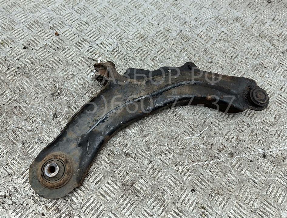 Рычаг передний левый