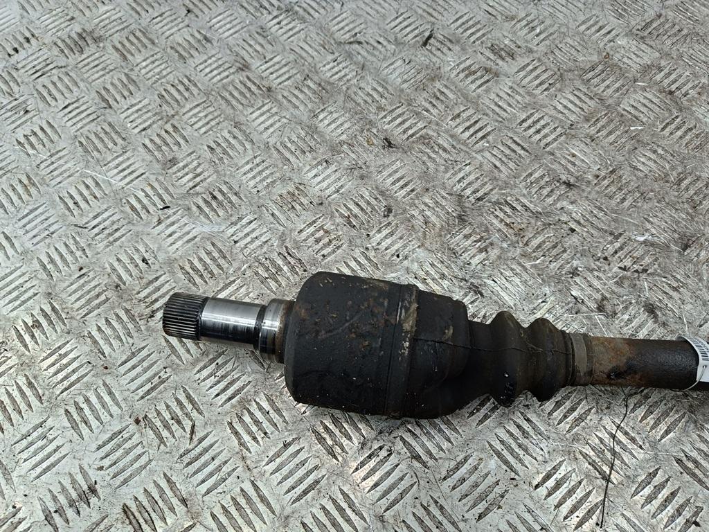 Полуось передняя левая