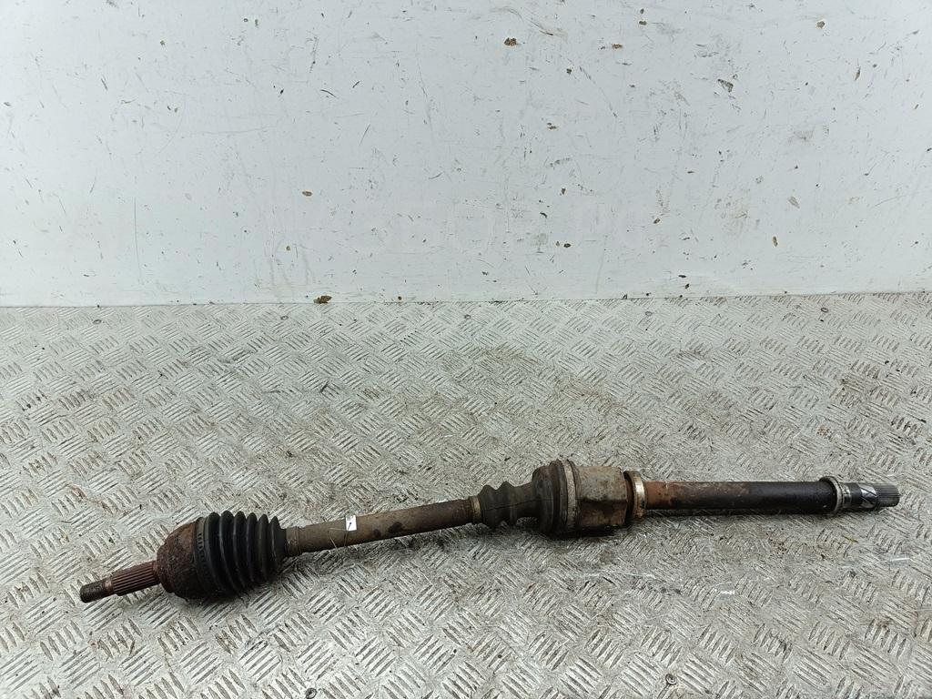 Полуось передняя правая