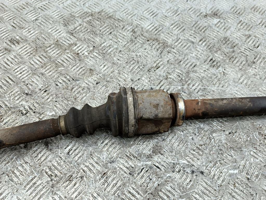 Полуось передняя правая