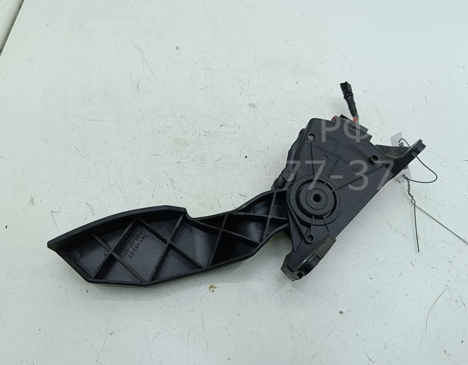 Педаль газа