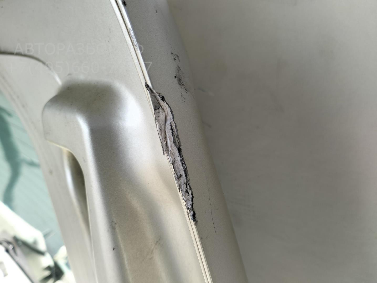 Дверь багажника