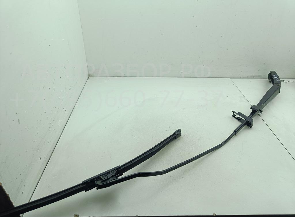 Поводок стеклоочистителя передний левый