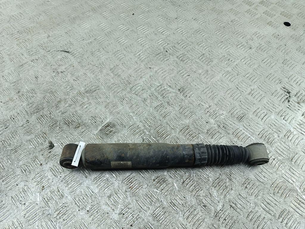 Амортизатор задний правый