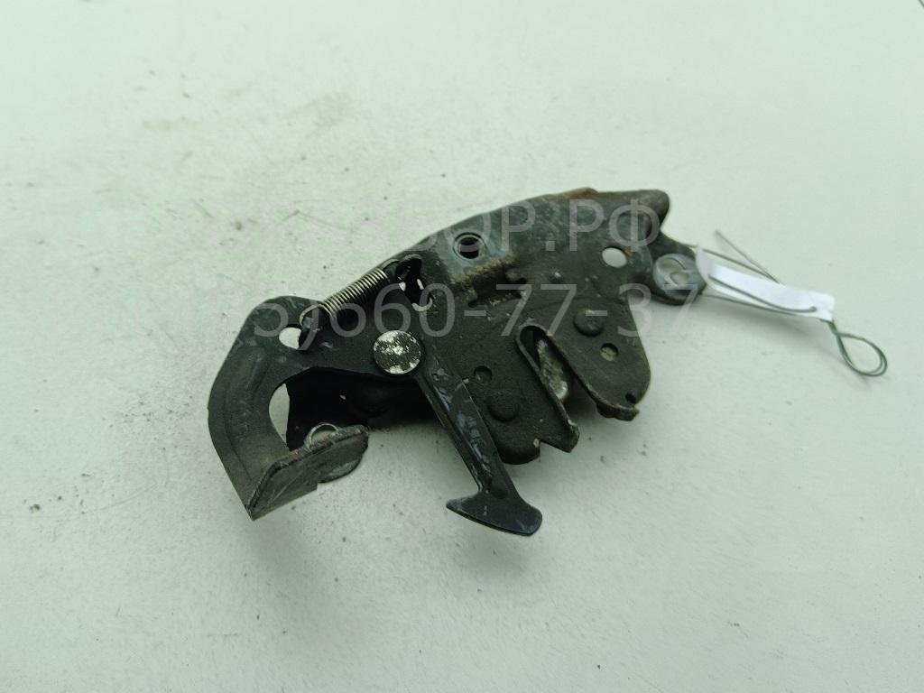 Замок капота