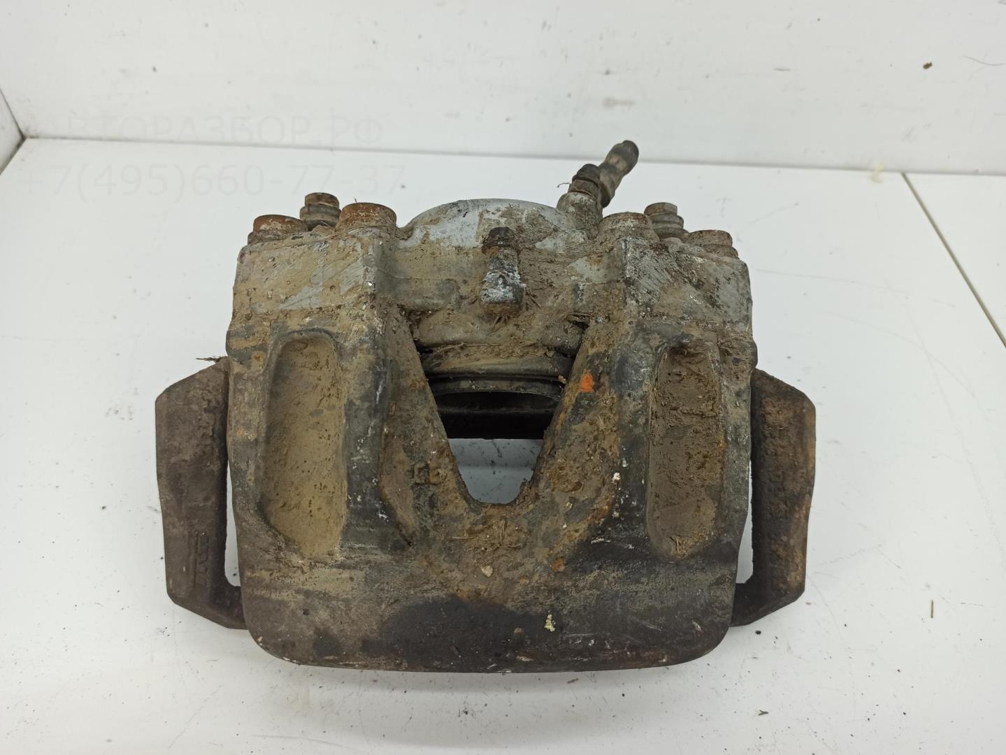 Суппорт передний правый