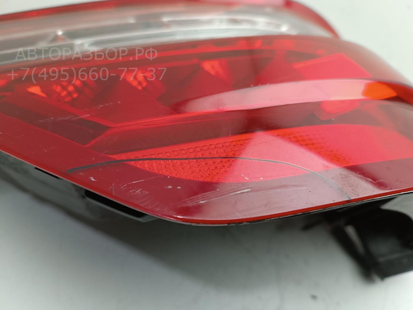 Фонарь задний левый