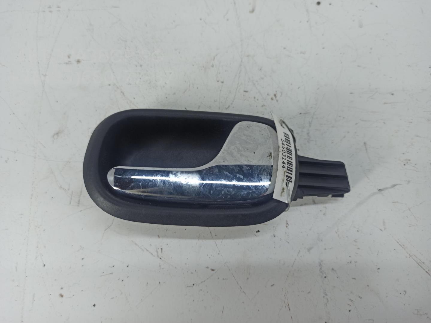 Ручка двери задней внутренняя правая