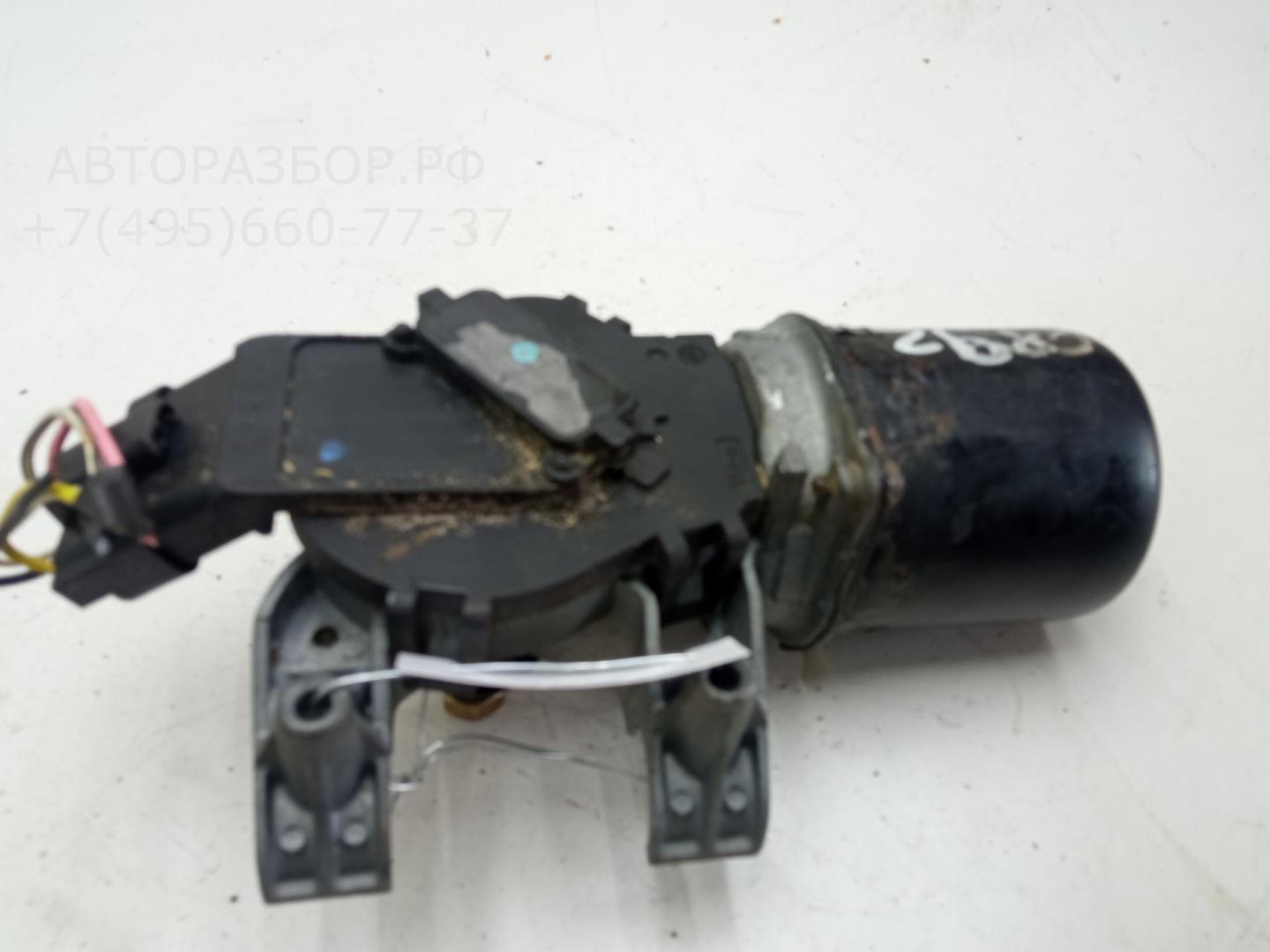 Моторчик стеклоочистителя передний