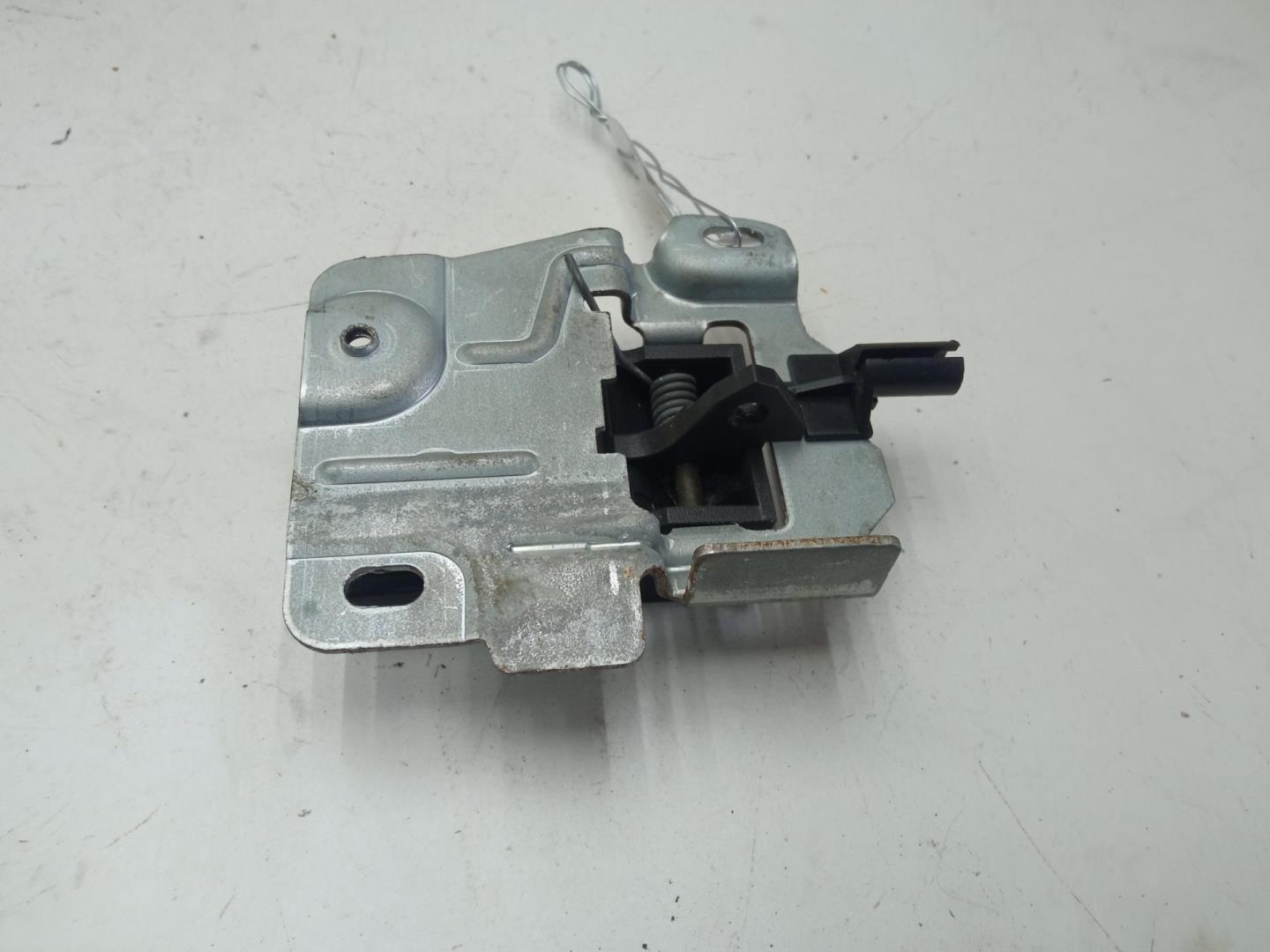 Ручка двери передней внутренняя левая