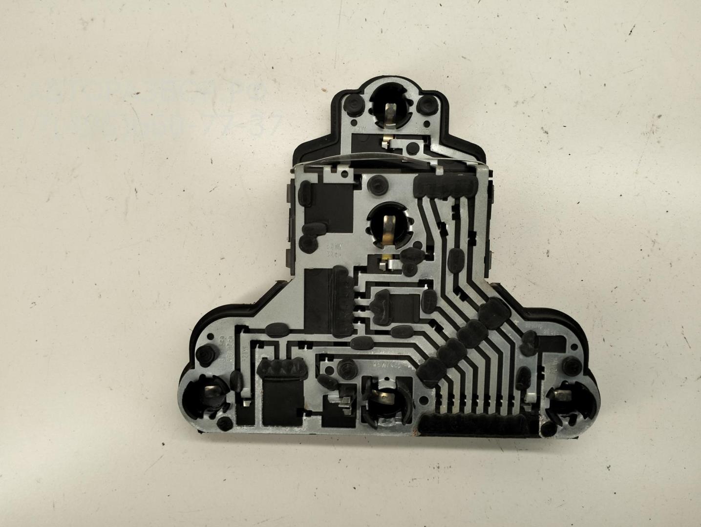 Плата заднего фонаря правого