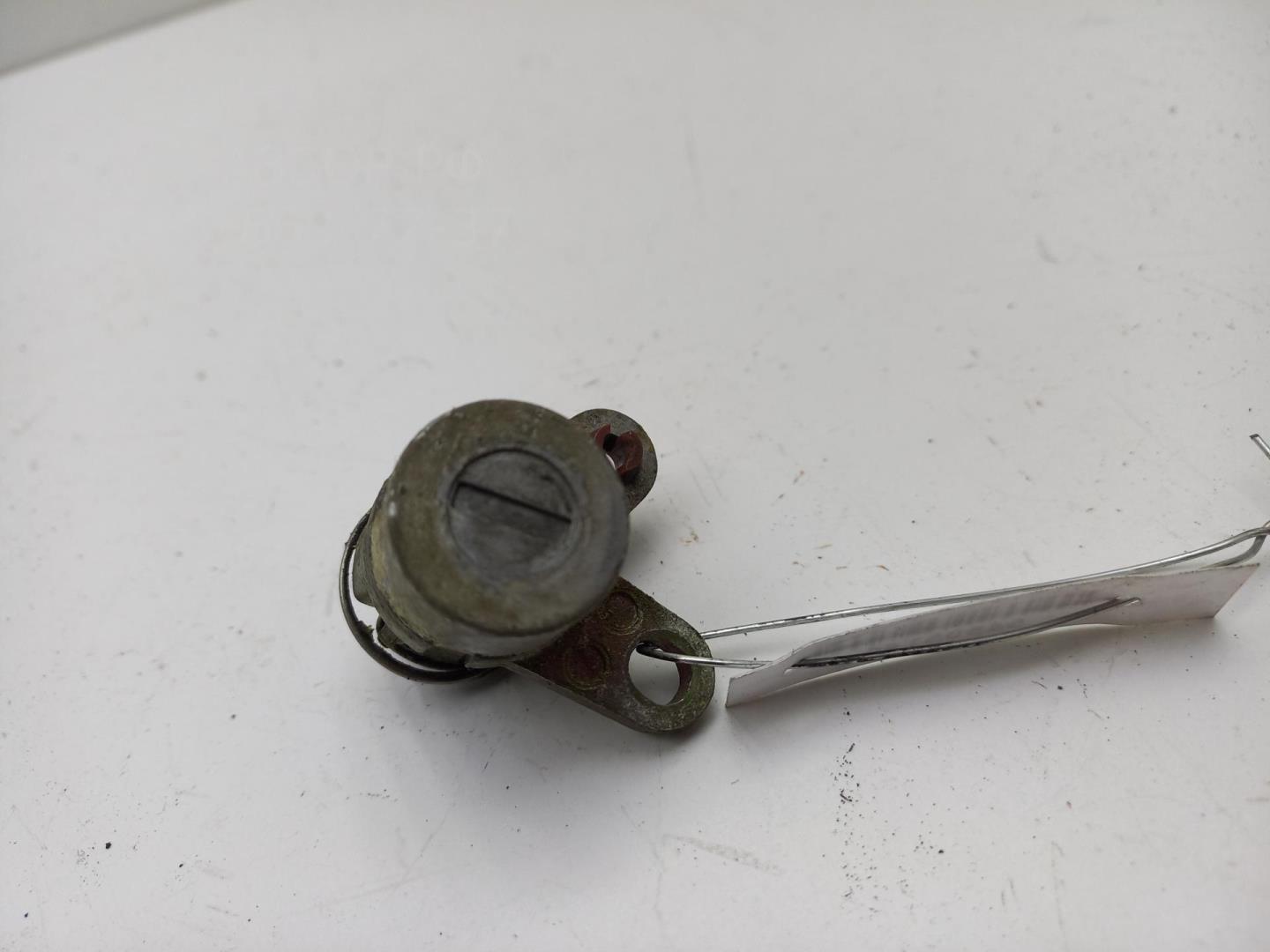 Вставка замка двери