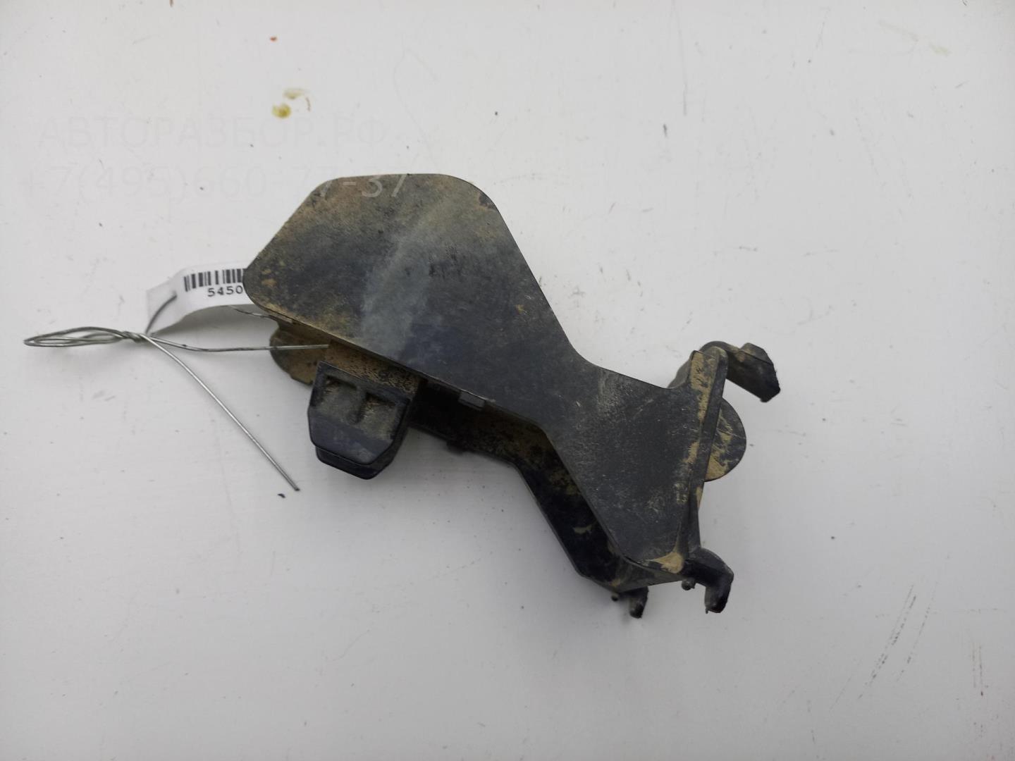 Кронштейн заднего бампера