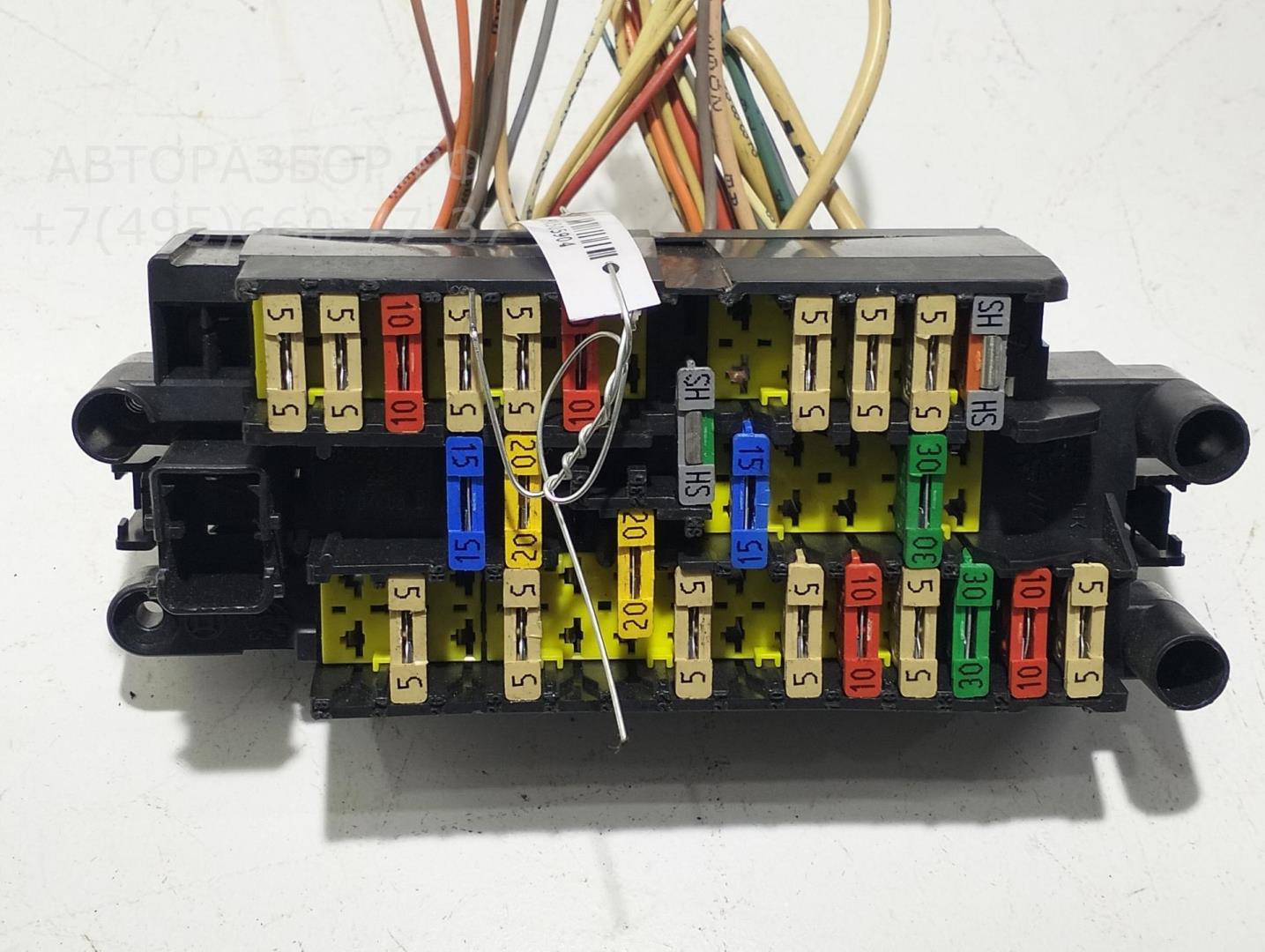 Блок предохранителей