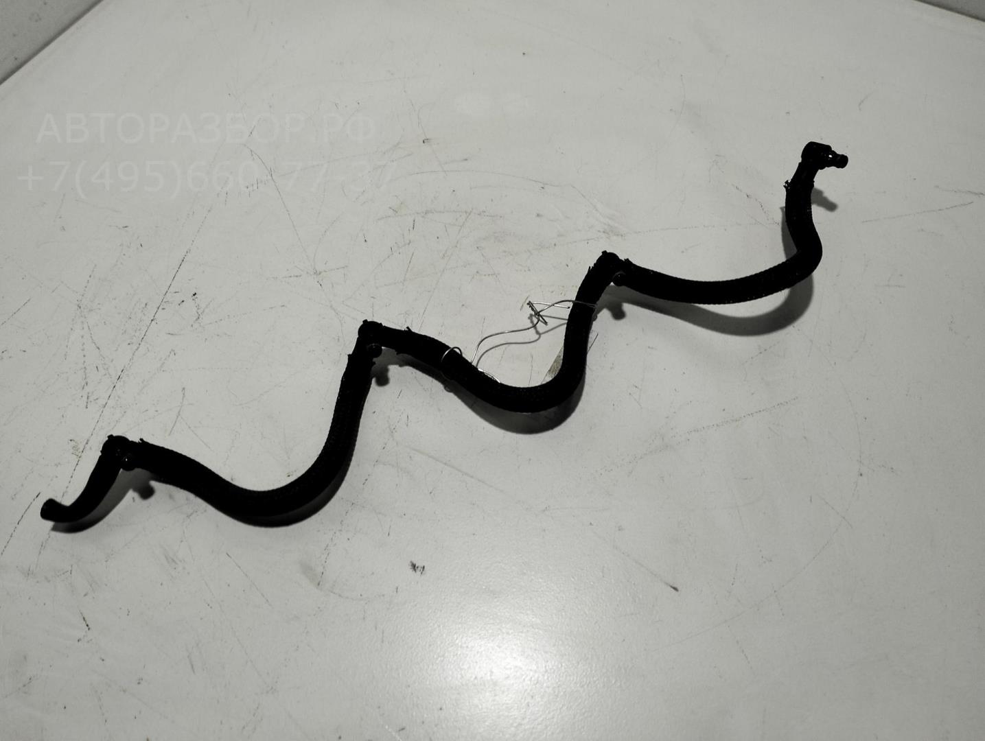 Трубка топливная