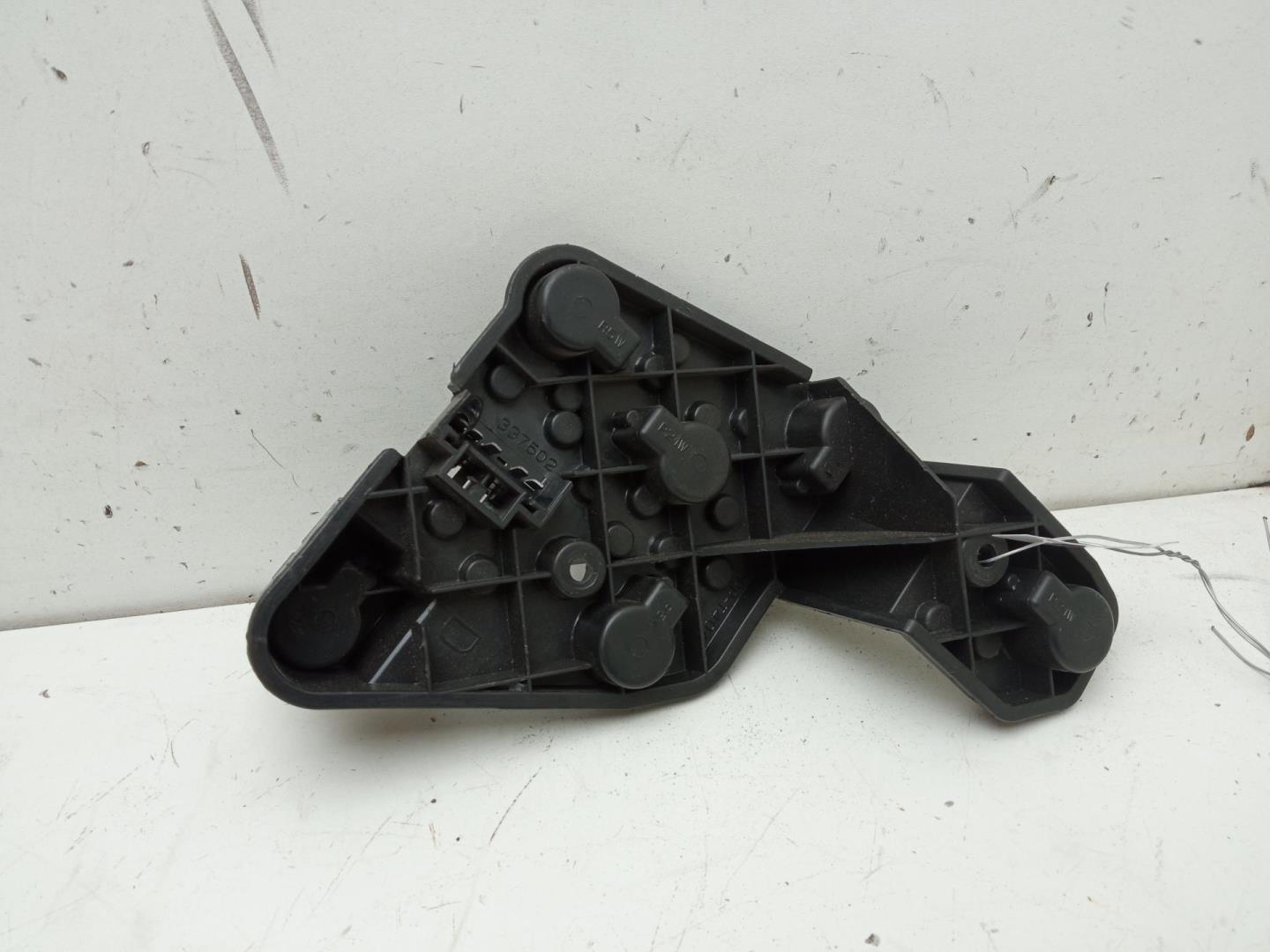 Плата заднего фонаря правого