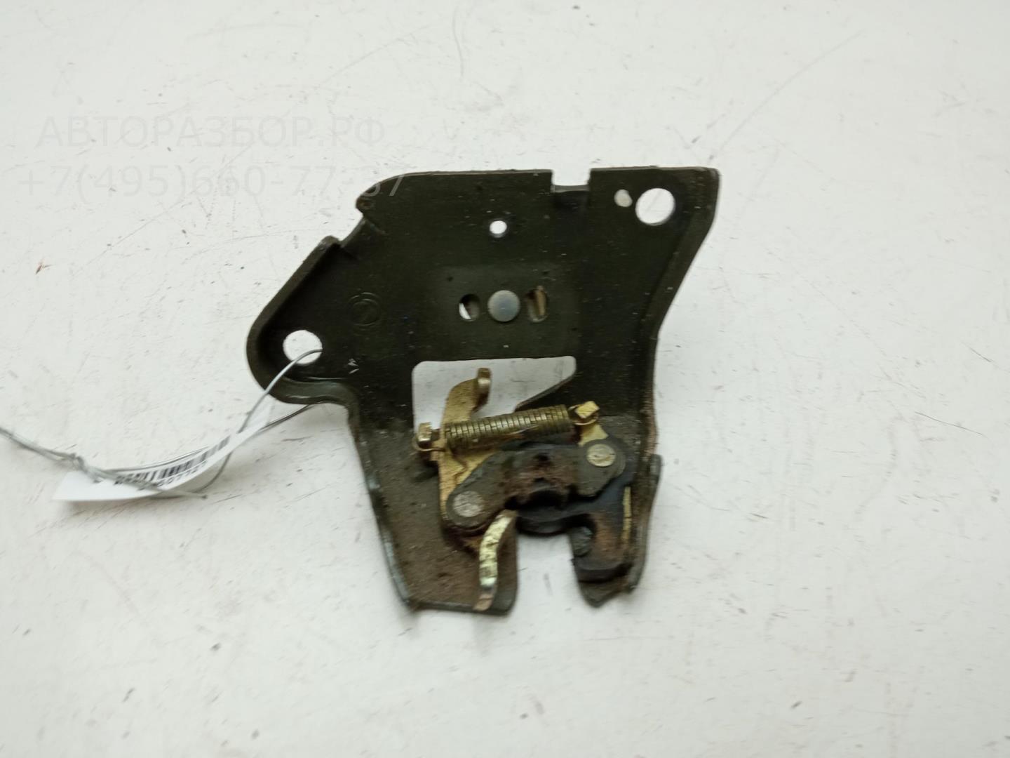 Замок багажника