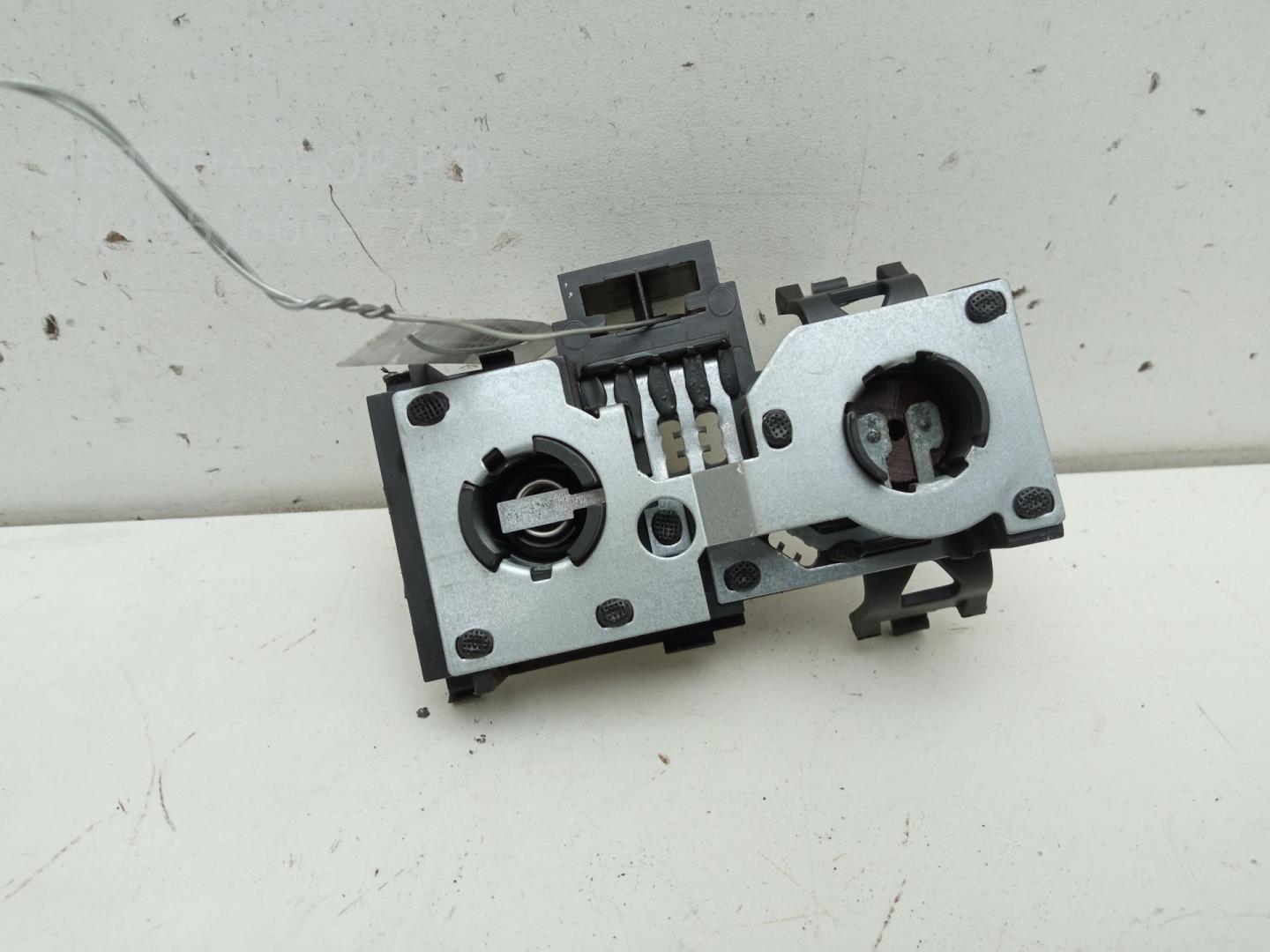 Плата заднего фонаря левого