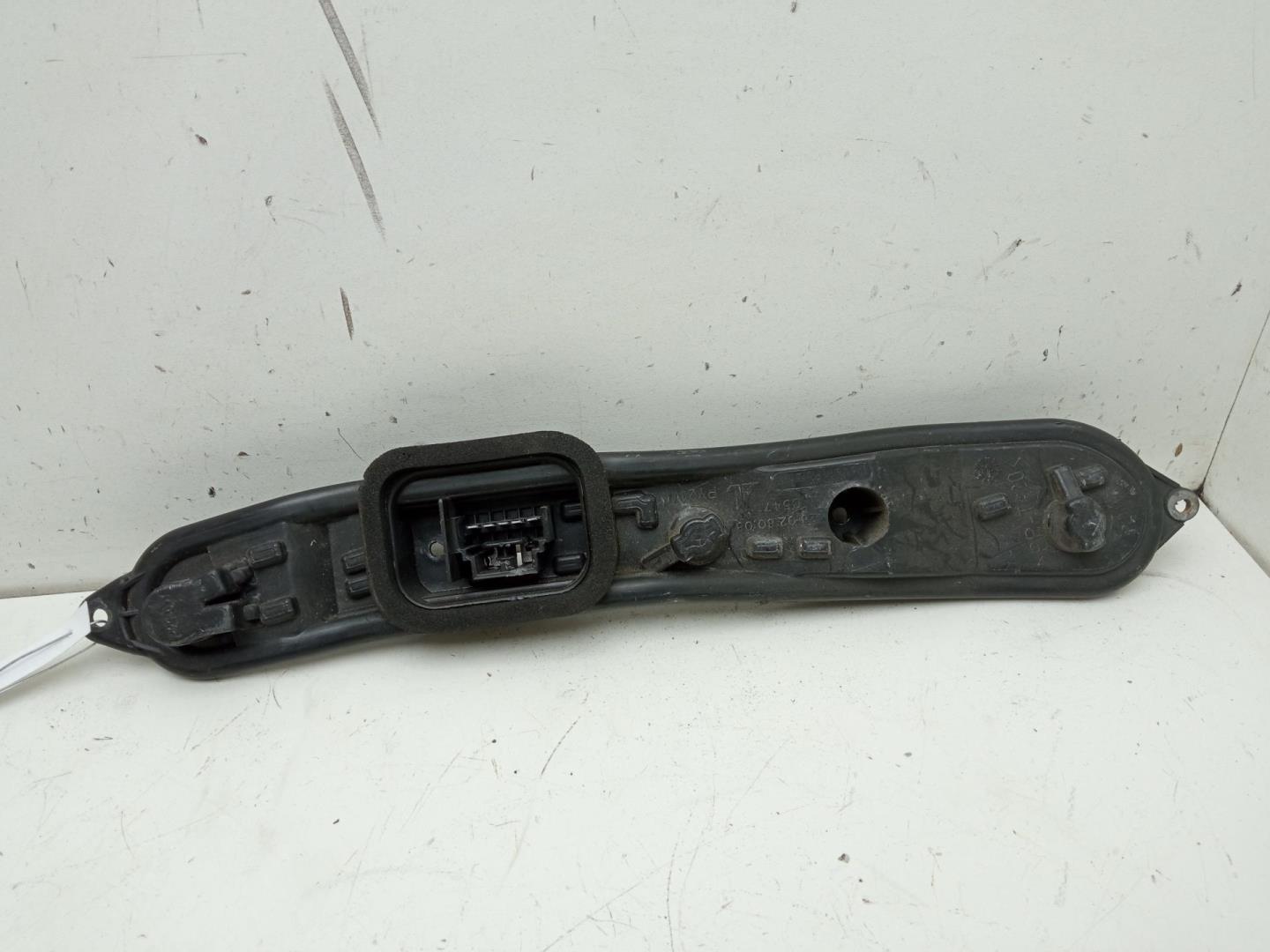 Плата заднего фонаря правого