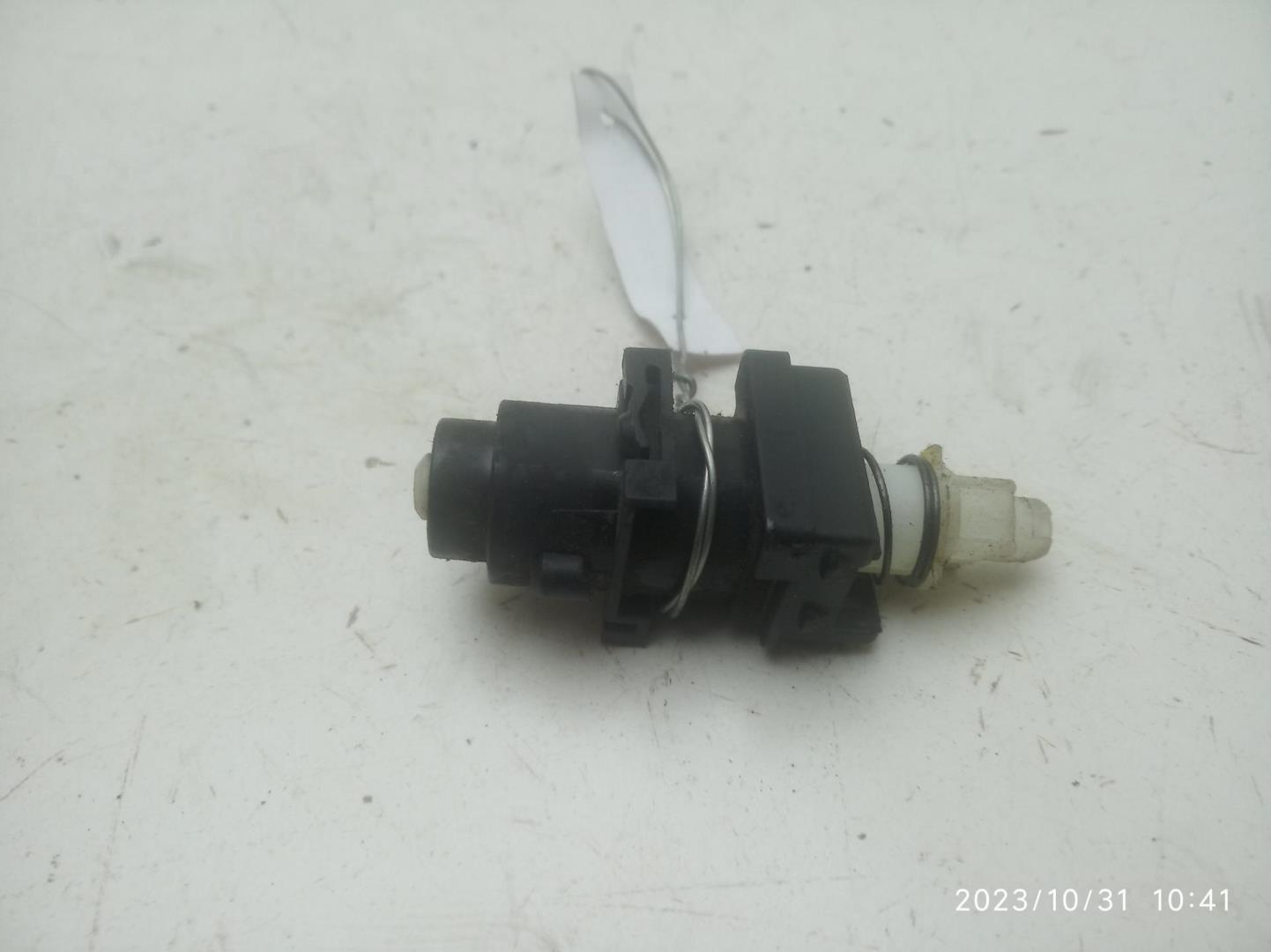 Датчик включения стопсигнала