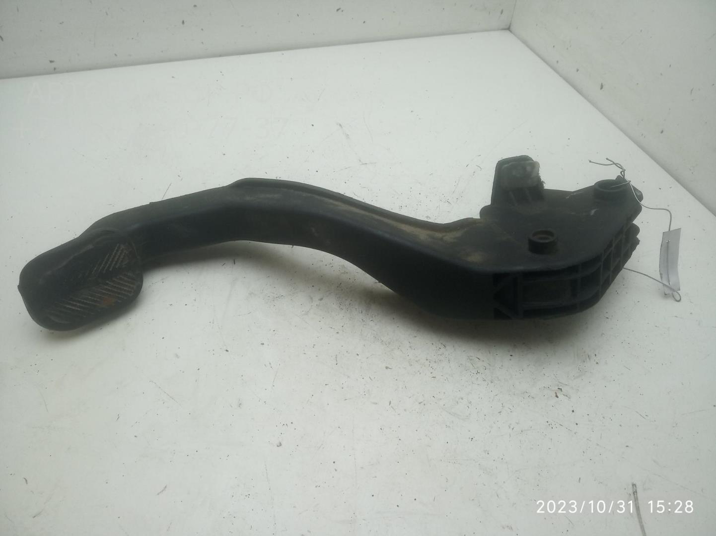 Педаль сцепления