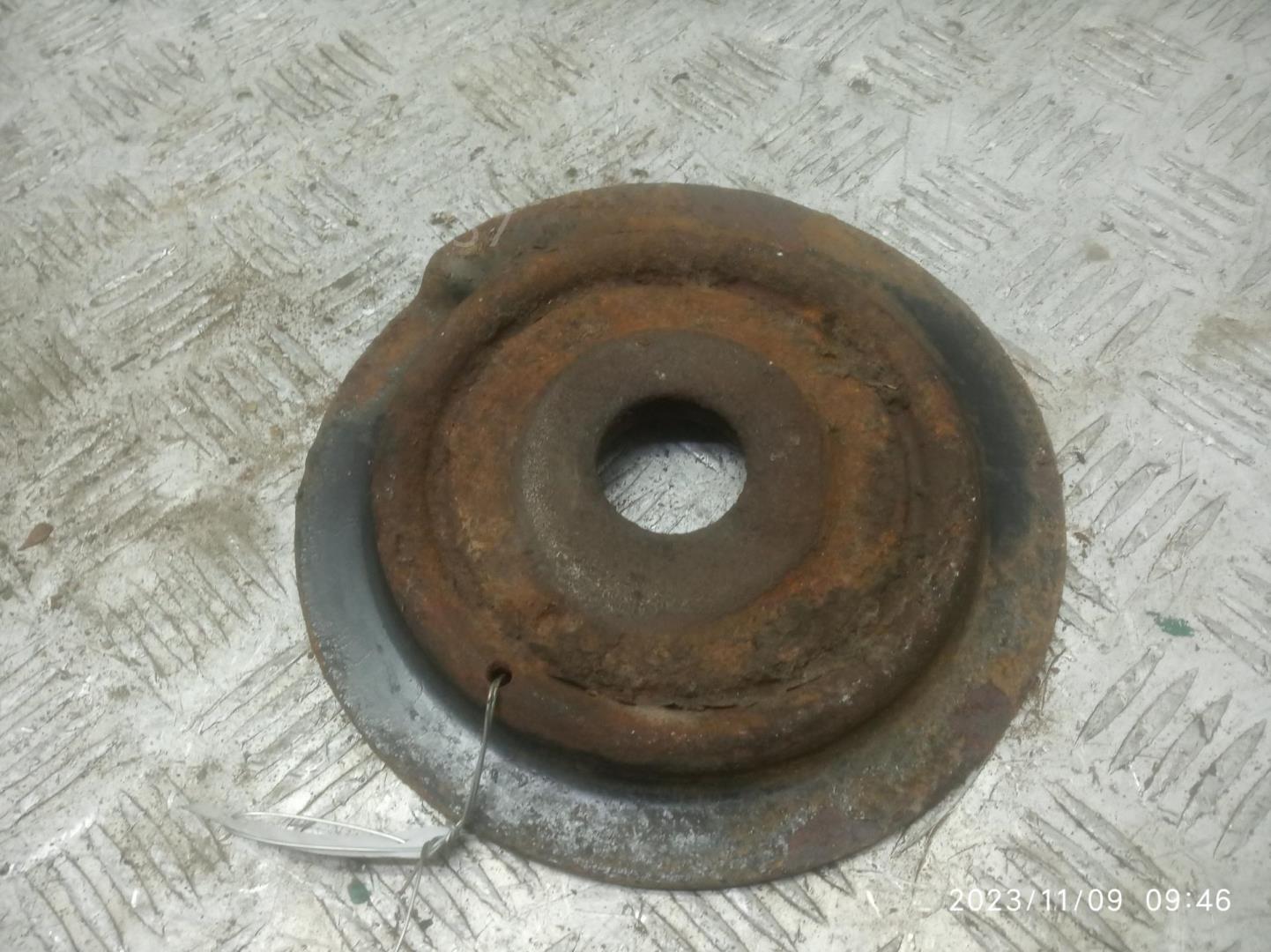 Опора переднего амортизатора верхняя