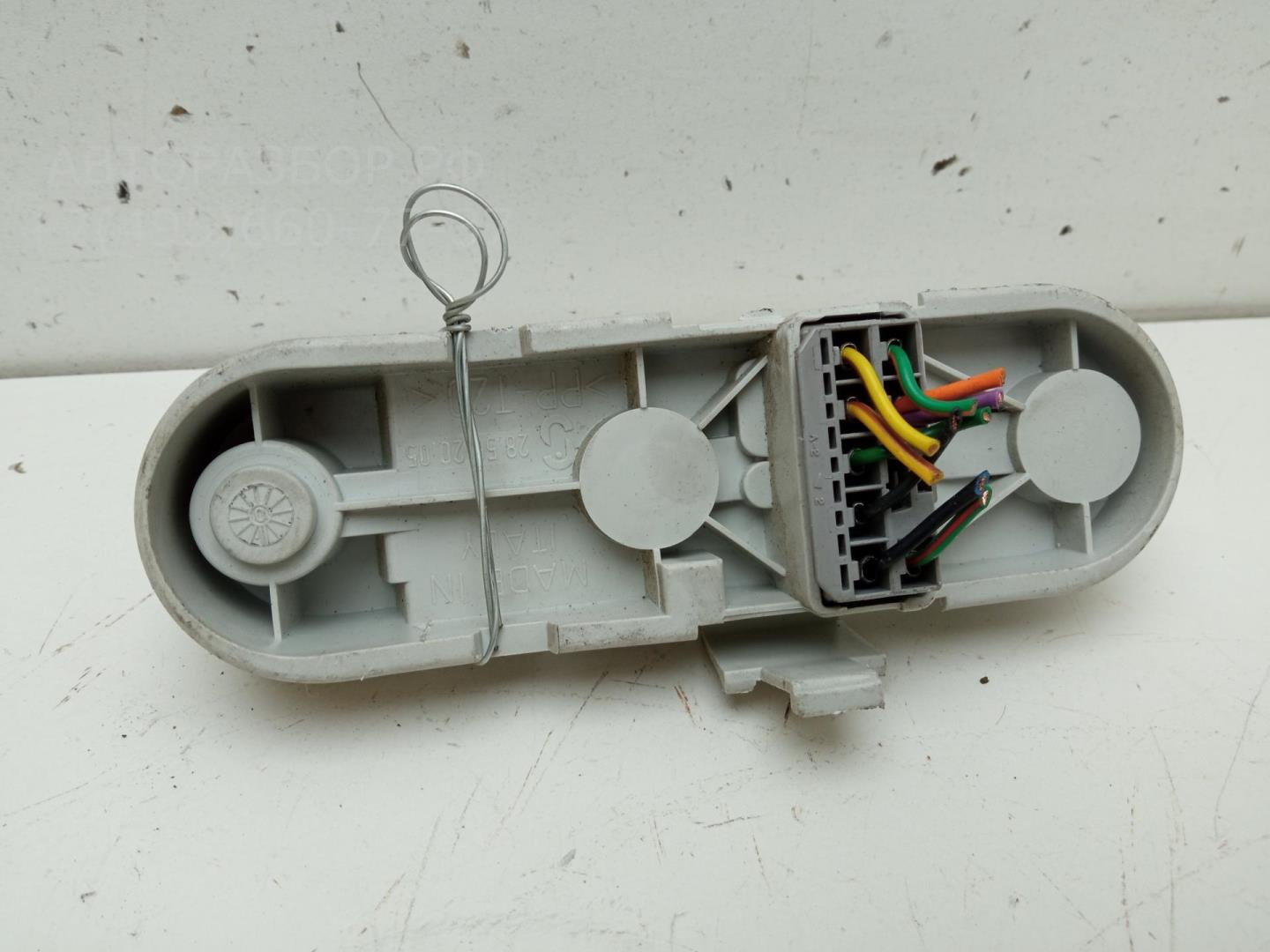 Плата заднего фонаря правого