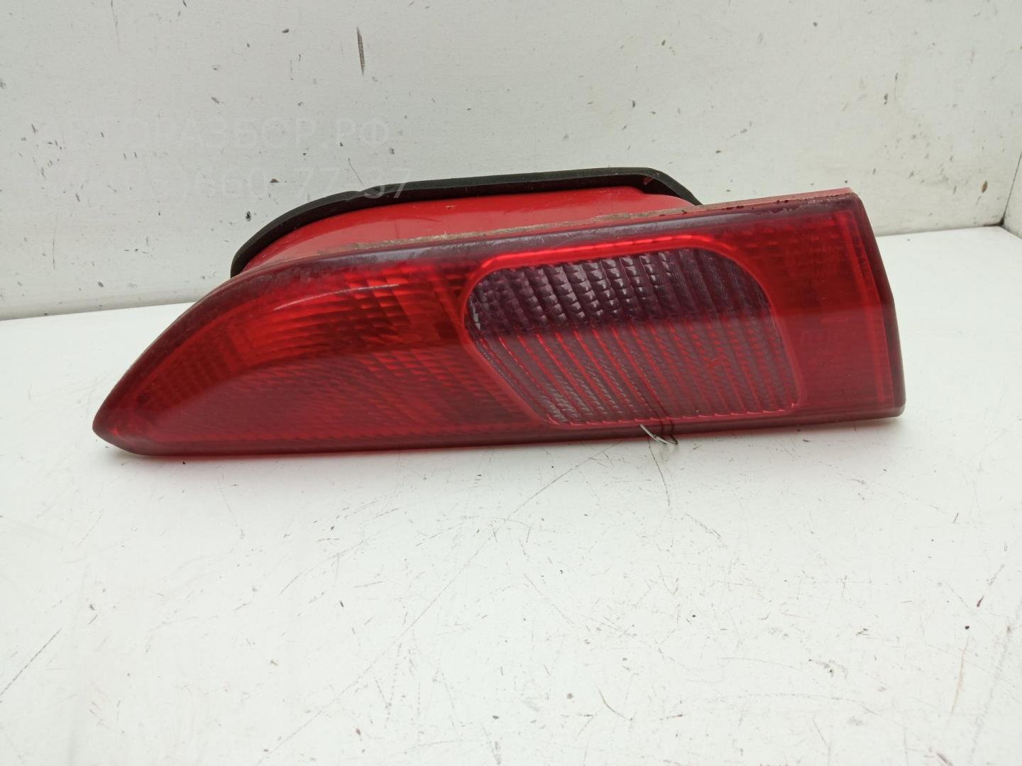 Фонарь задний внутренний левый