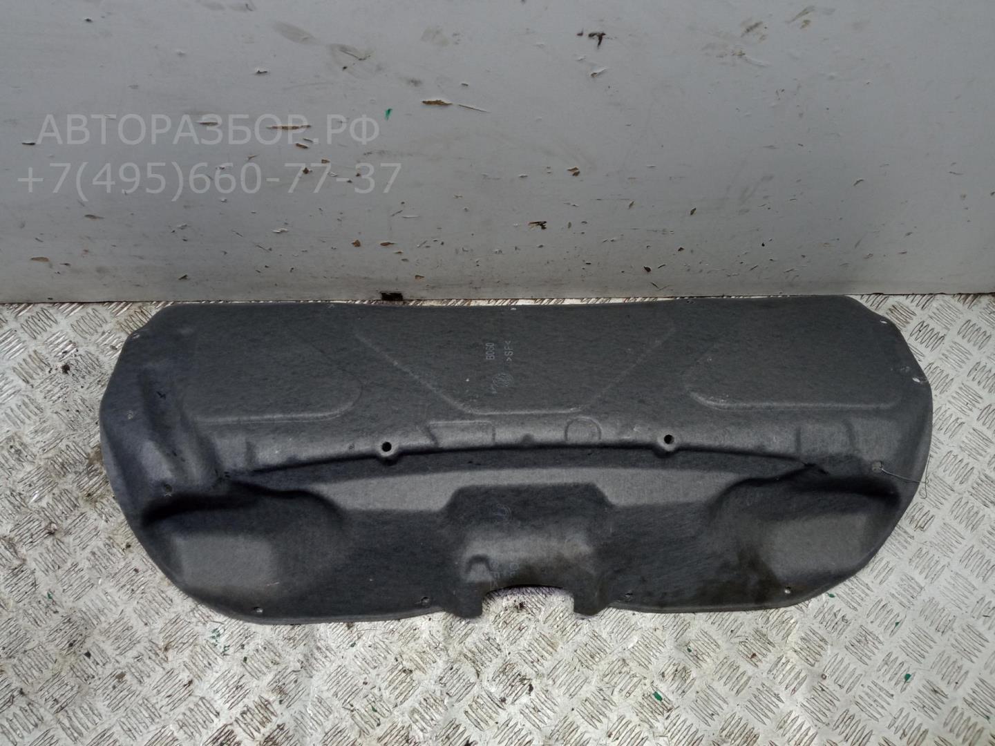 Обшивка крышки багажника