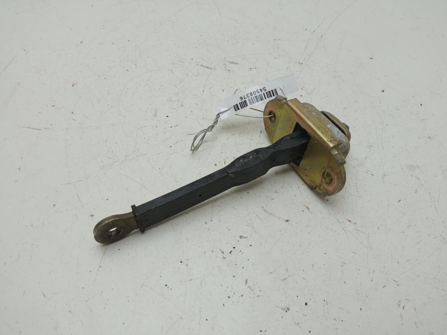 Ограничитель двери