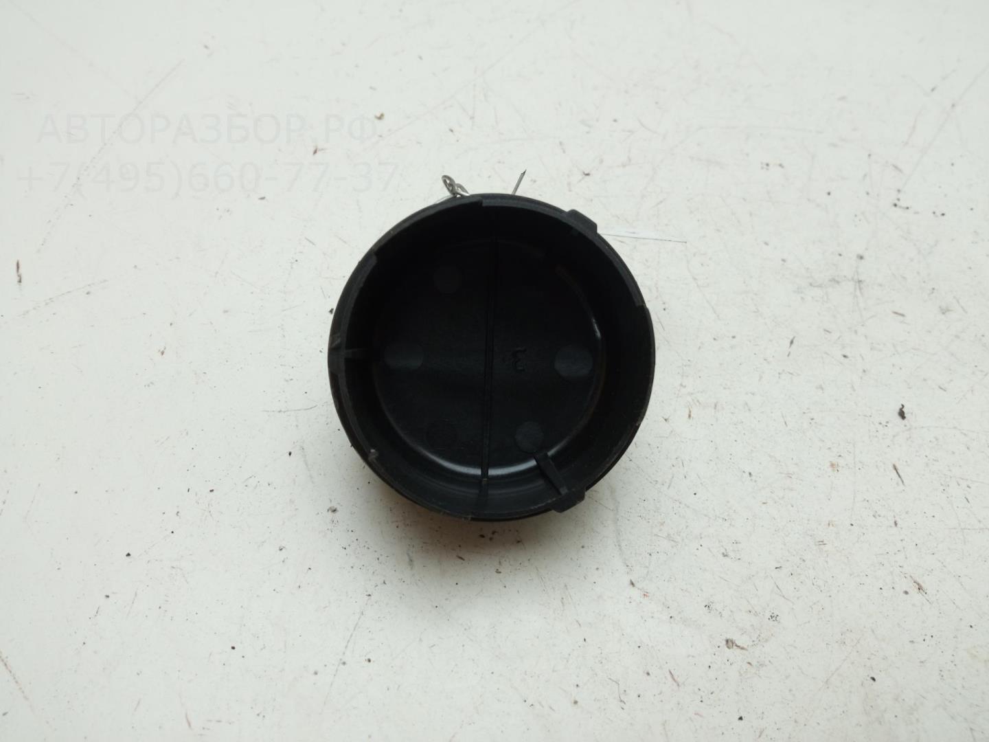 Крышка фары левой