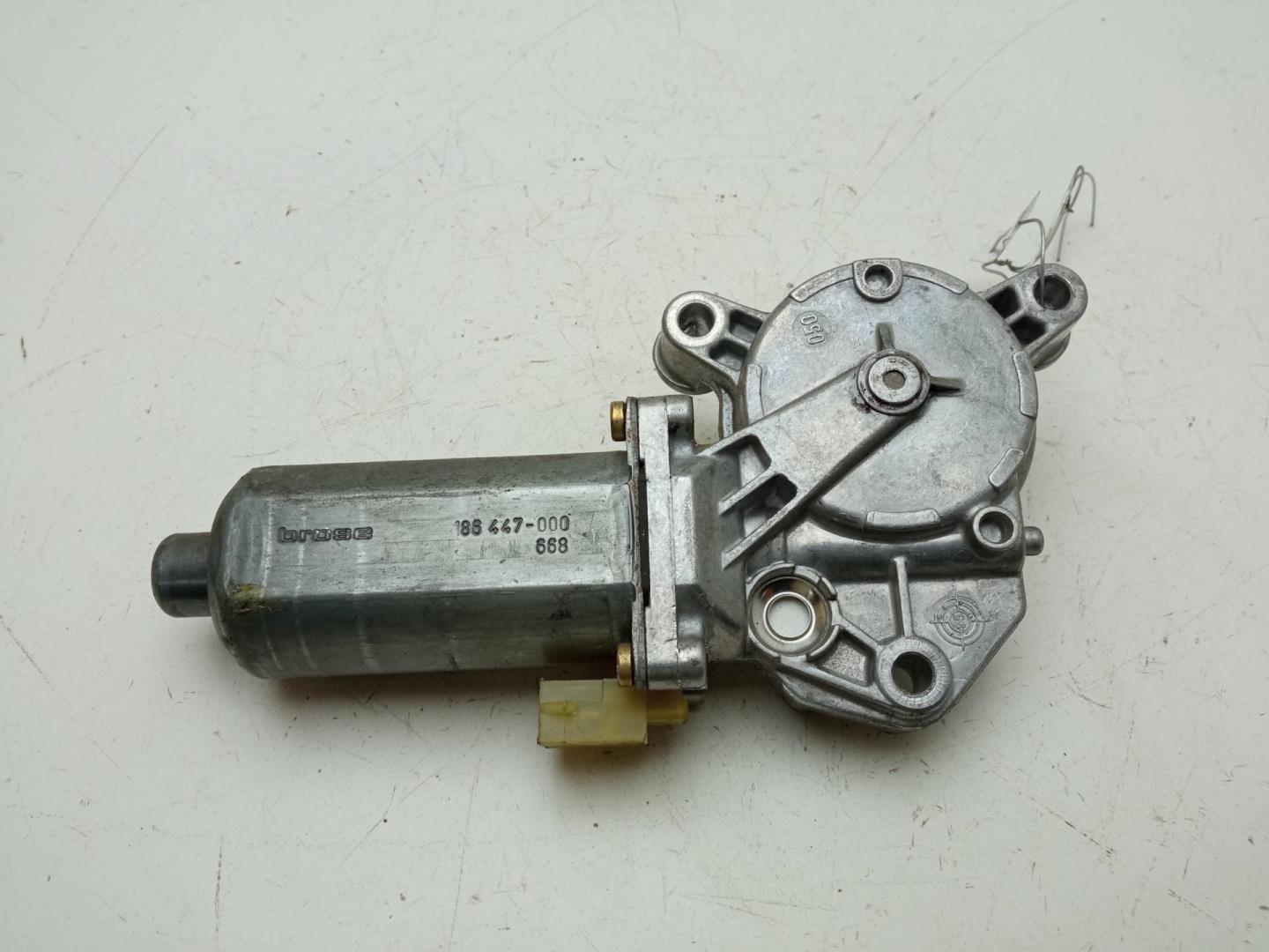 Моторчик стеклоподъемника