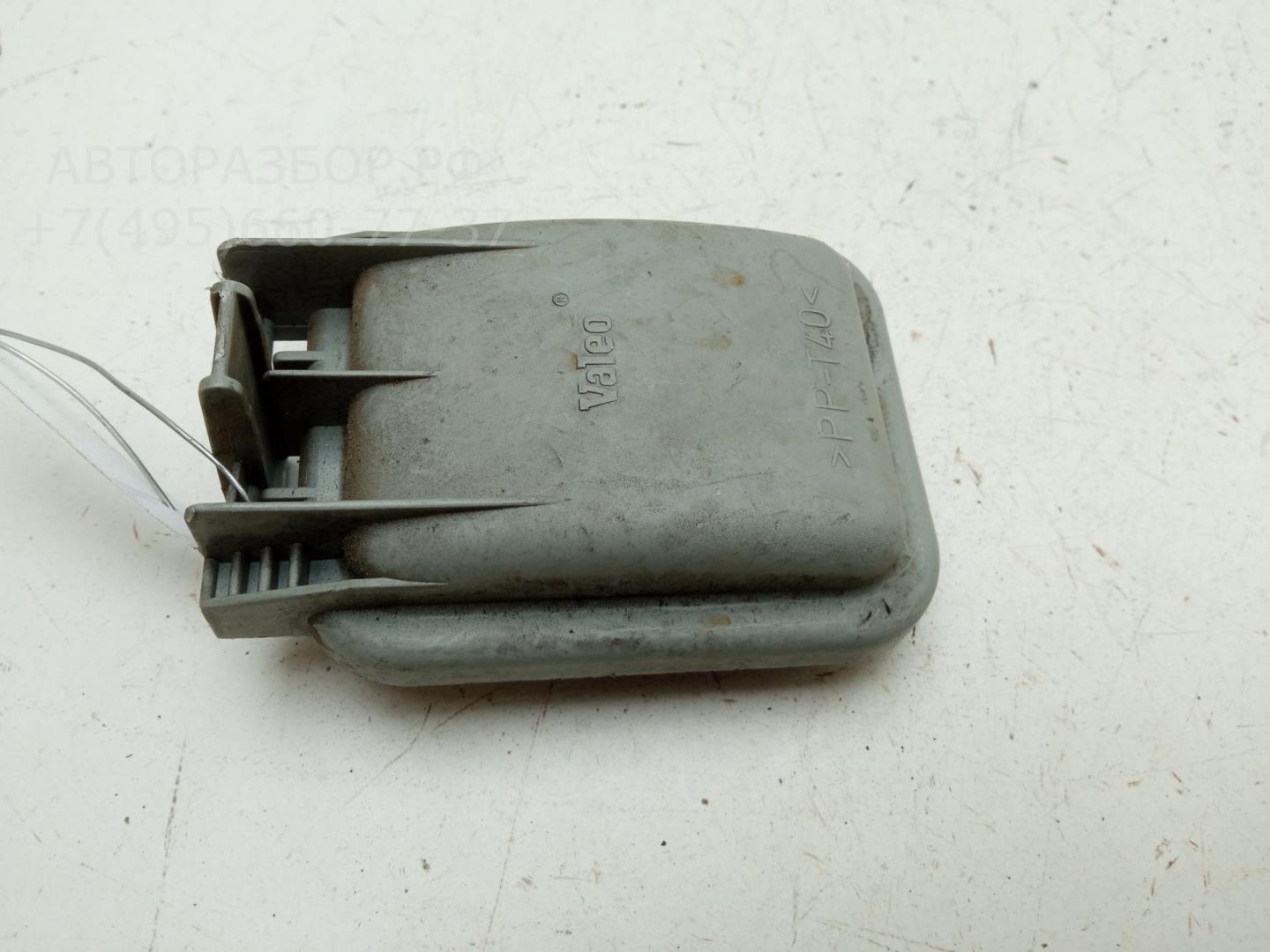 Крышка фары левой