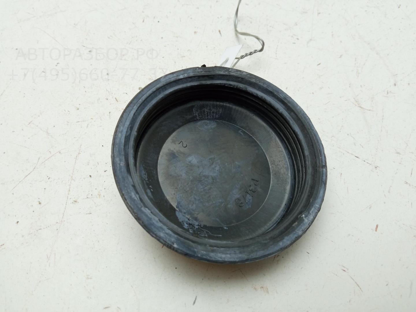 Крышка фары левой