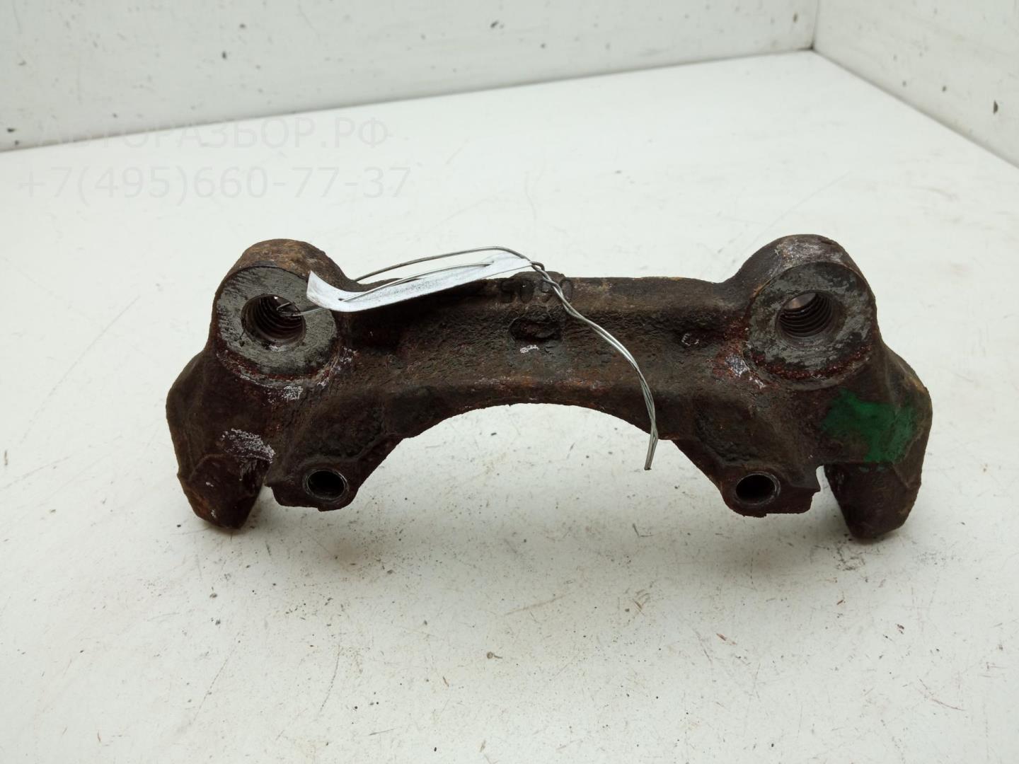 Скоба суппорта переднего