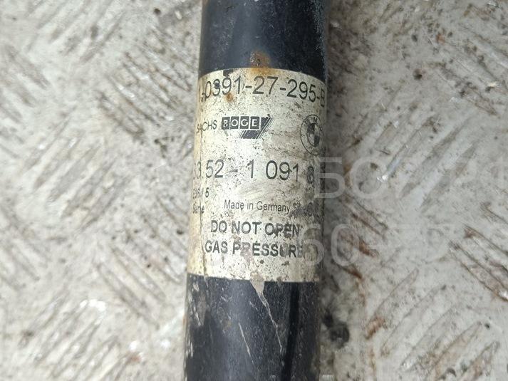 Амортизатор задний правый