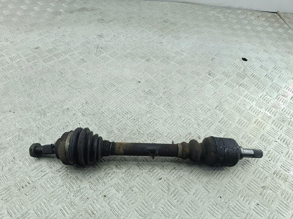 Полуось передняя левая